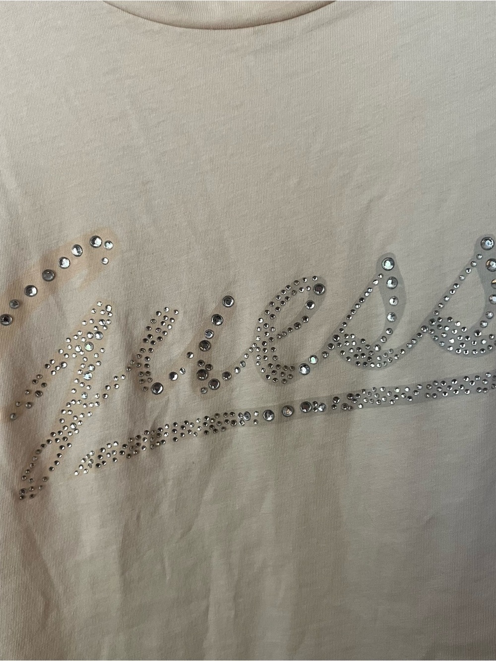 GUESS Cream Short Sleeve Tee with Rhinestone Script Logo - Picture 3 of 4